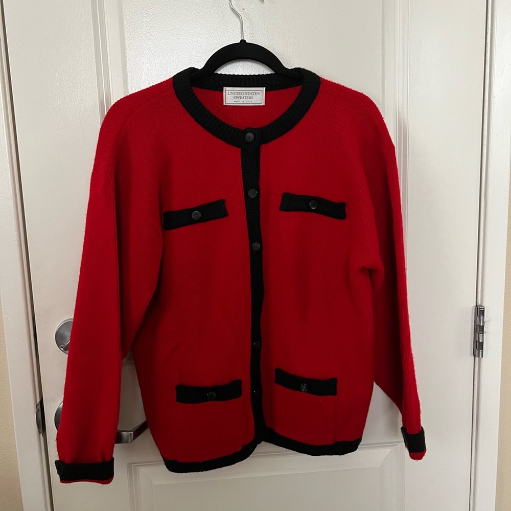 United States Sweaters Red Button Up Cardigan Black Buttons Outline Pockets